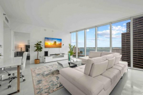 LOVELY 2 BR W ICON BRICKELL -WATERVIEWS - FREE SPA